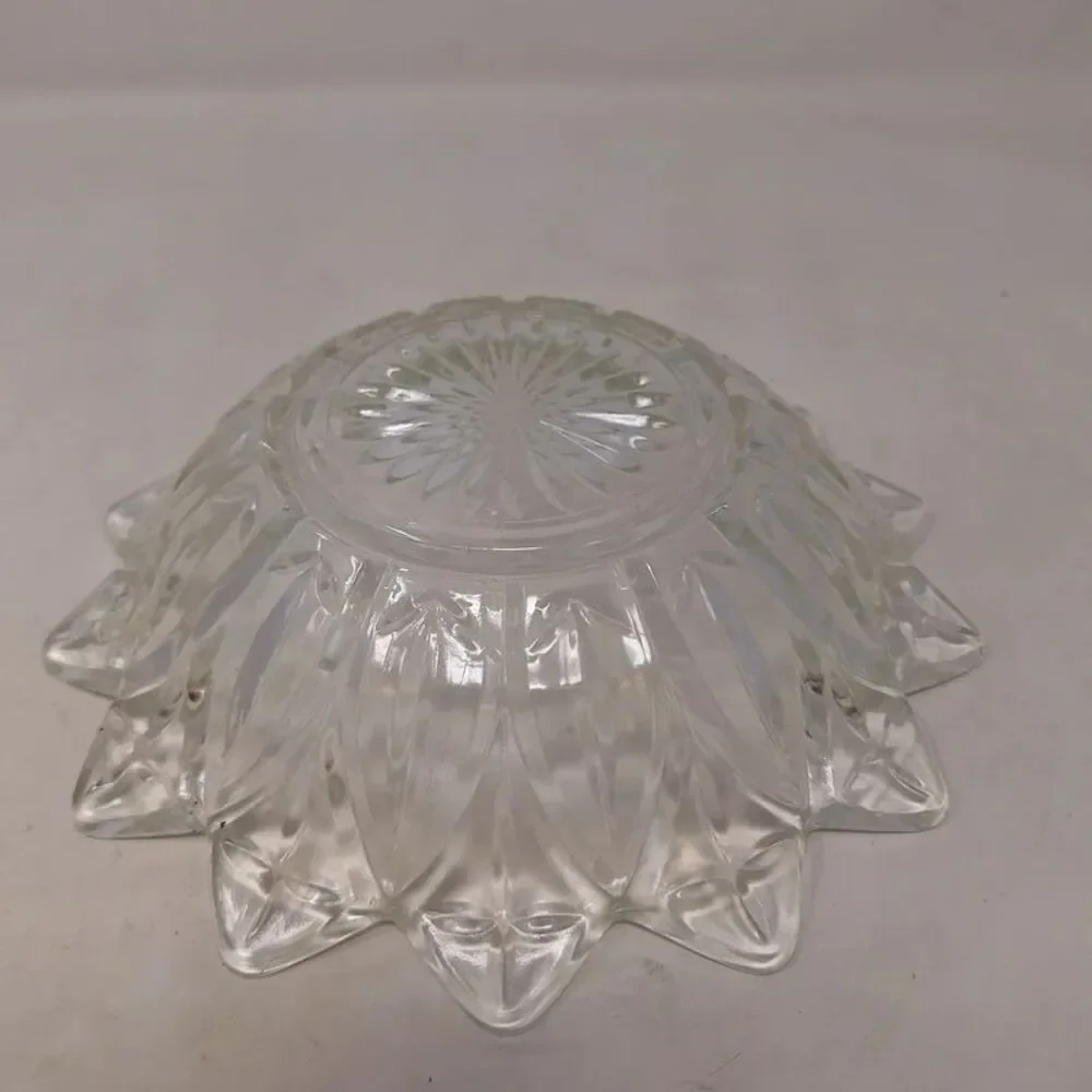 Vintage Federal Glass Petal Pattern Pressed Candy Dish Decorative Bowl 8 Inches